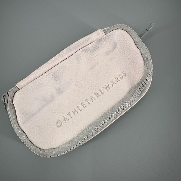 Athleta Rewards White Leather Travel Pouch Sunglasses case bag - Picture 1 of 7